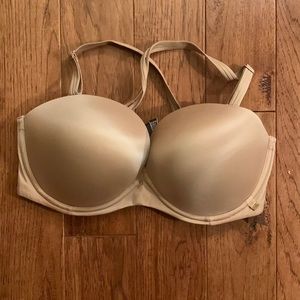 VICTORIA’S SECRET VERY SEXY BRA